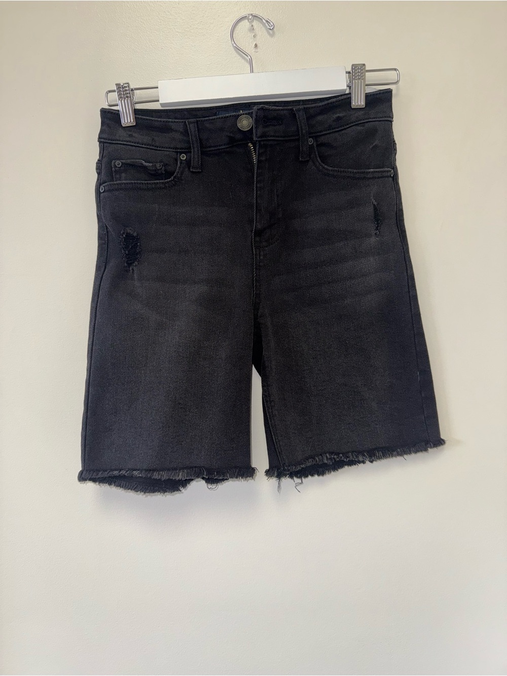 NWT Indigo Rein (7) Brand New Black High-Rise Frayed Hem Shorts